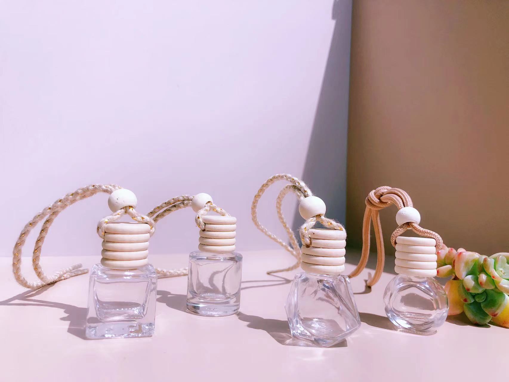 Pendentif Parfum Voiture Verre – Fragrance Fraîcheur 4 Formes 6-8ml