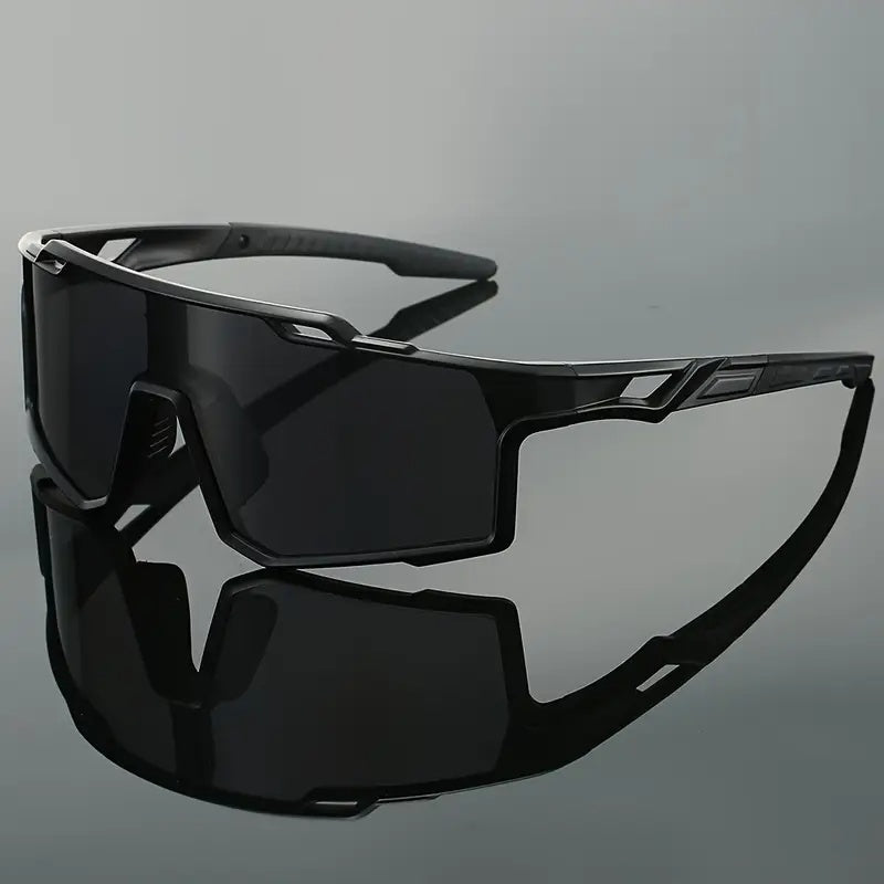 Fashion Unisex Polycarbonate Sunglasses – Polarized Photochromic Anti-Reflective Lenses Black