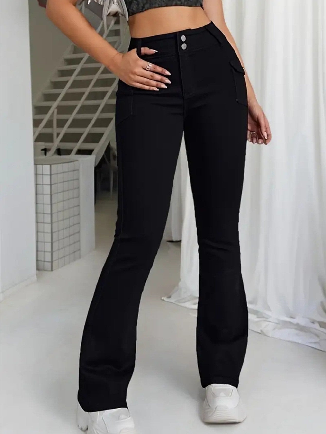 Jean Évasé Femme Coton Taille Ultra-Basse – Boutons Slim Polyvalent Noir S-2XL